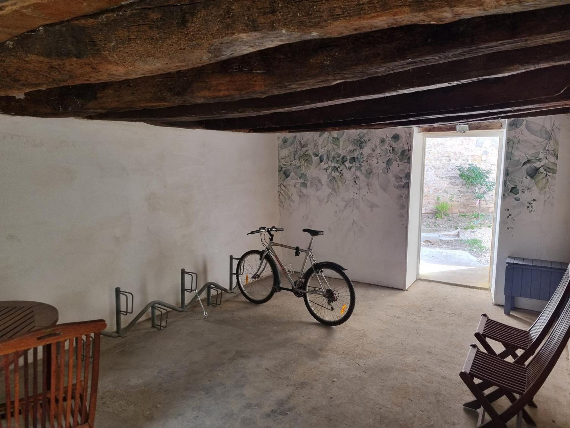 La Suite Du Docteur Privey - Free & Secure Park Bike -- Tournus Luaran gambar